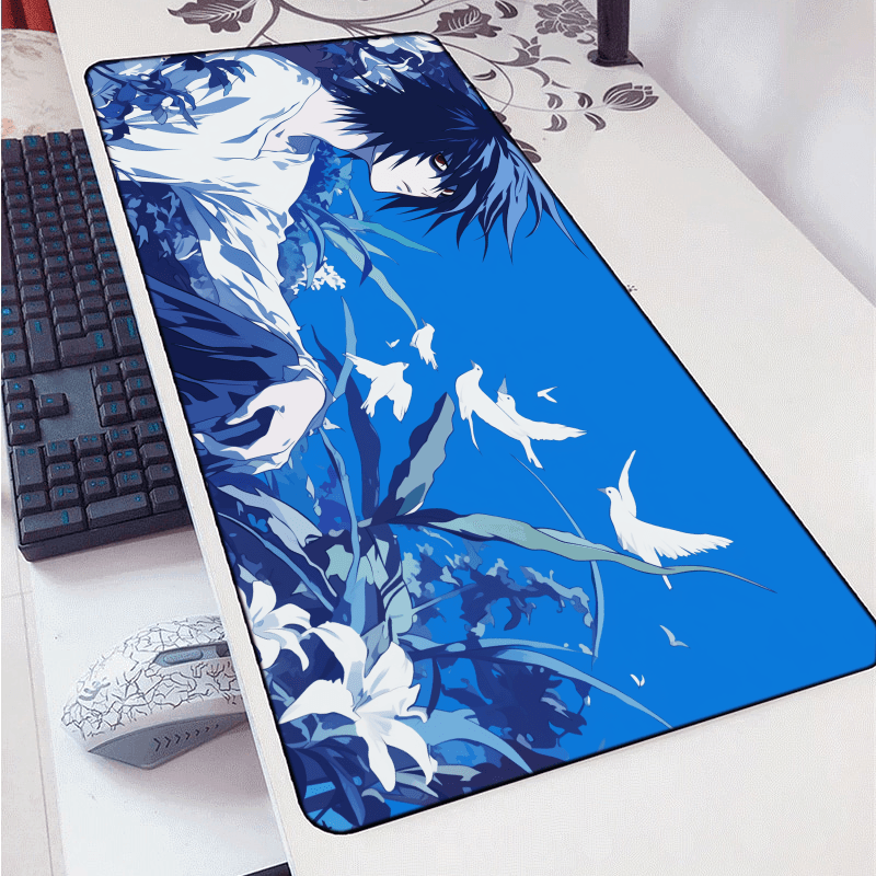 L Character Art Mouse Pad