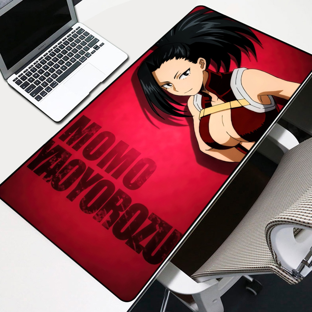 Momo Yaoyorozu Mousepad