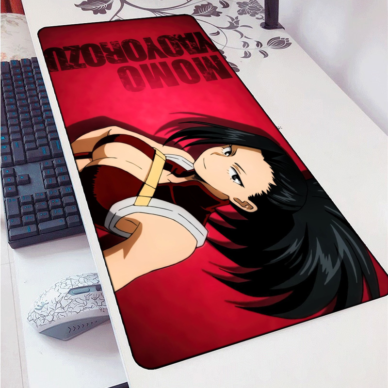 Momo Yaoyorozu Mousepad