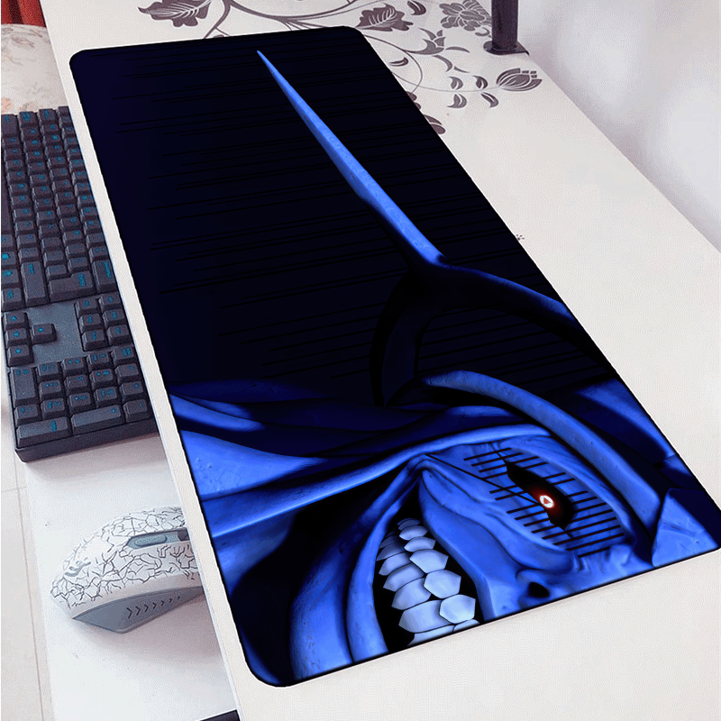Solo Leveling Smiling Statue Mouse Pad